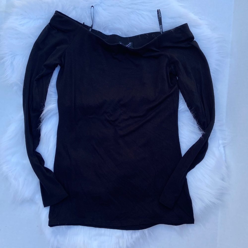 New GUESS BY MARCIANO Off the shoulder Long Sleeve Top SZ XS